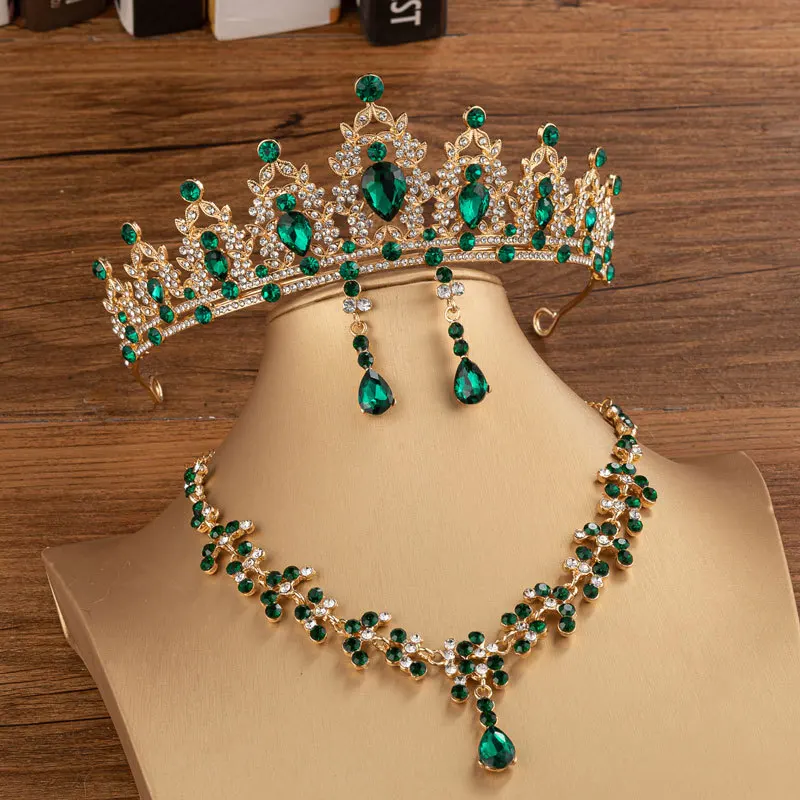 Baroque Vintage Green Crystal Heart Bridal Jewelry Sets Rhinestone Tiaras Crown Stud Earrings Necklace Wedding Dubai Jewelry Set