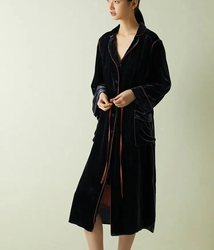 BirdTree, 18%Mulberry Silk Velvet Night-robe, Women Long Sleeve Patchwork, Elegant Fashion Pajamas Robe, Autumn Winter P48821QM