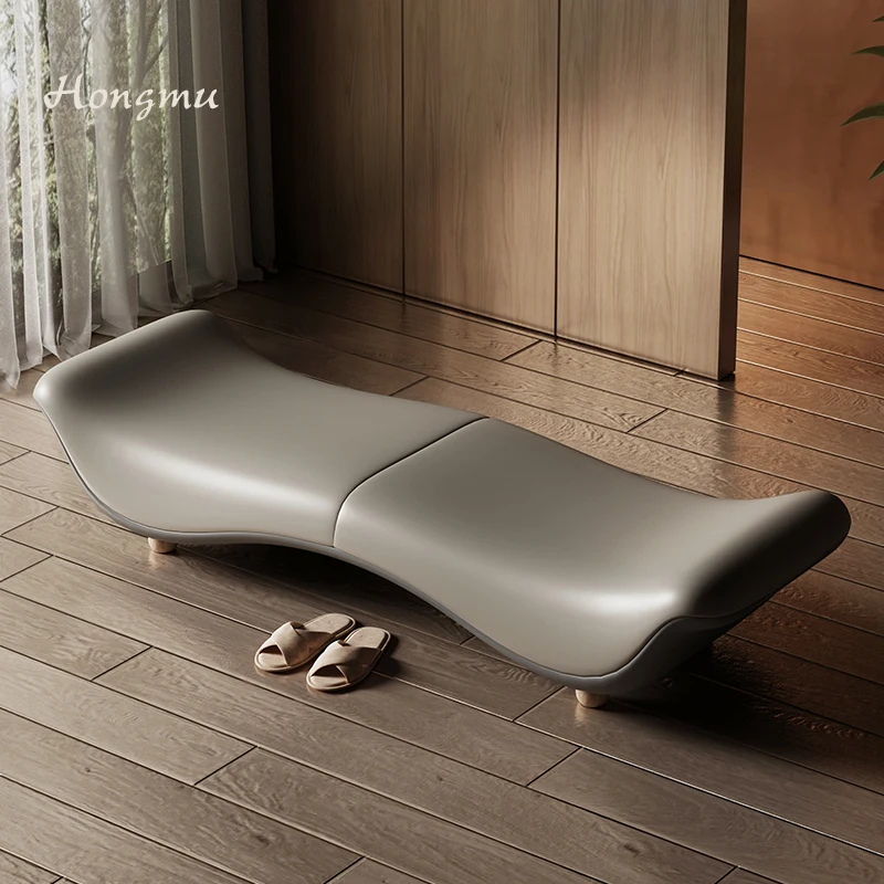 

/Ergonomic Comfortable Step Stool Space Saving Luxury Nordic Modern Aesthetic Foot Stool Floor Tabouret Ornaments Home Decor