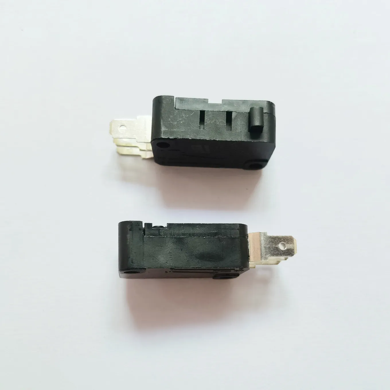 Original new 100% import micro switch button switch 3pin VK-15S-00D0-Z VK-15 15A 125/250VAC
