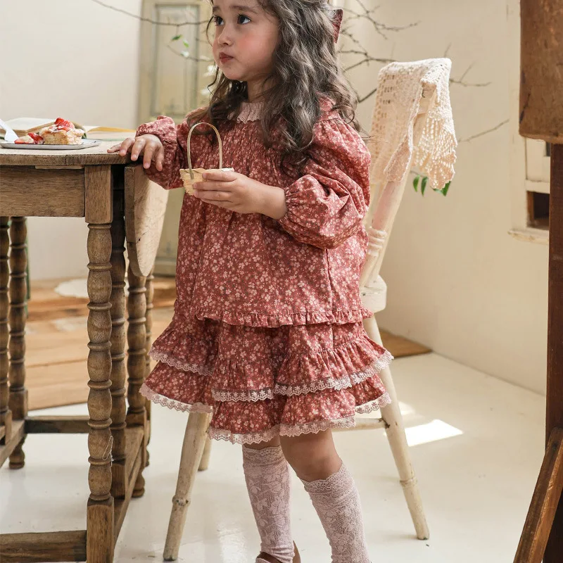 

Girls Half Skirt 2025 Autumn Edition Korean Style Elegant Lace Sweet Floral Half Skirt Cute and Sweet for Daily Use