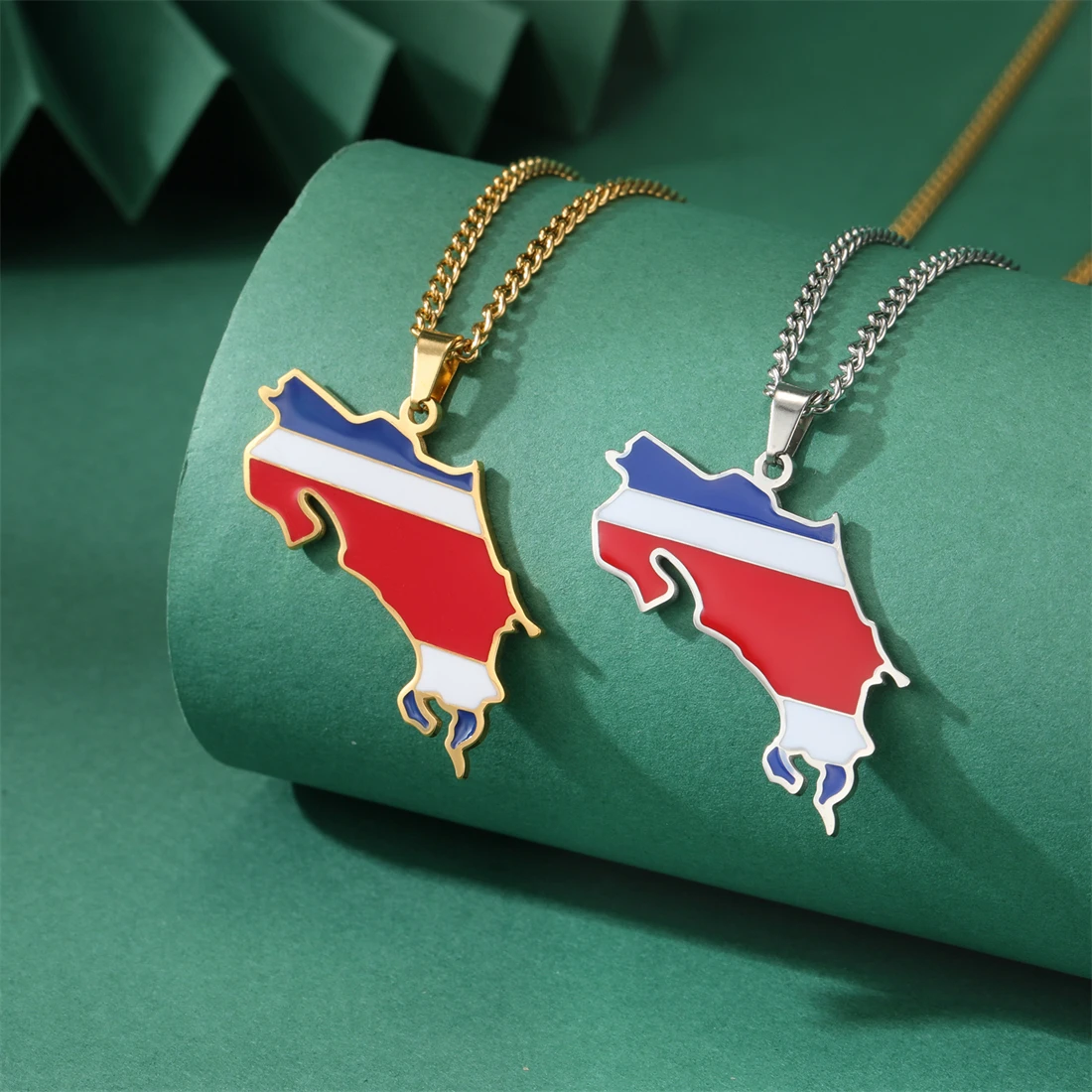 EUEAVAN Drip Oil Costa Rica Map Necklace For Women Stainless Steel Costa Rica Flag Pendant New Charm Fashion Party Jewelry Gifts