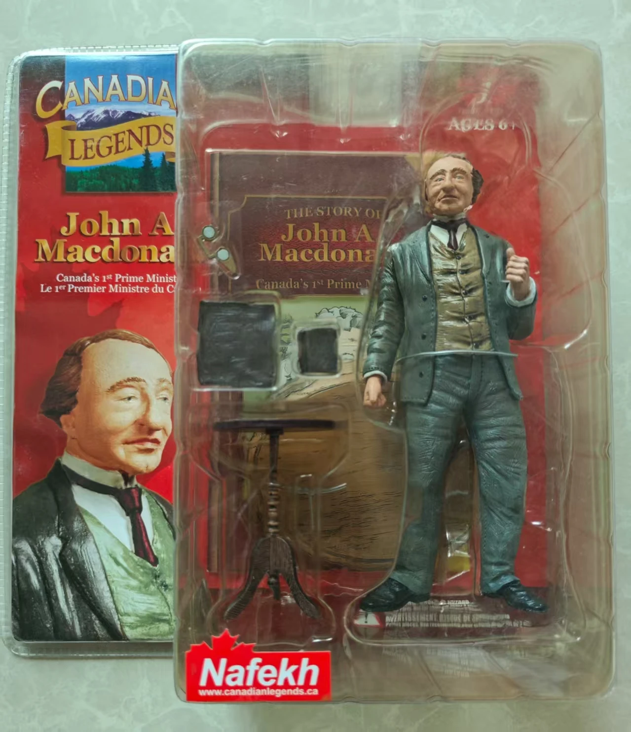 

Canadian legends John A.Macdonald nafekh The first president of Canada Doll toys Humanoid dolls Real dolls