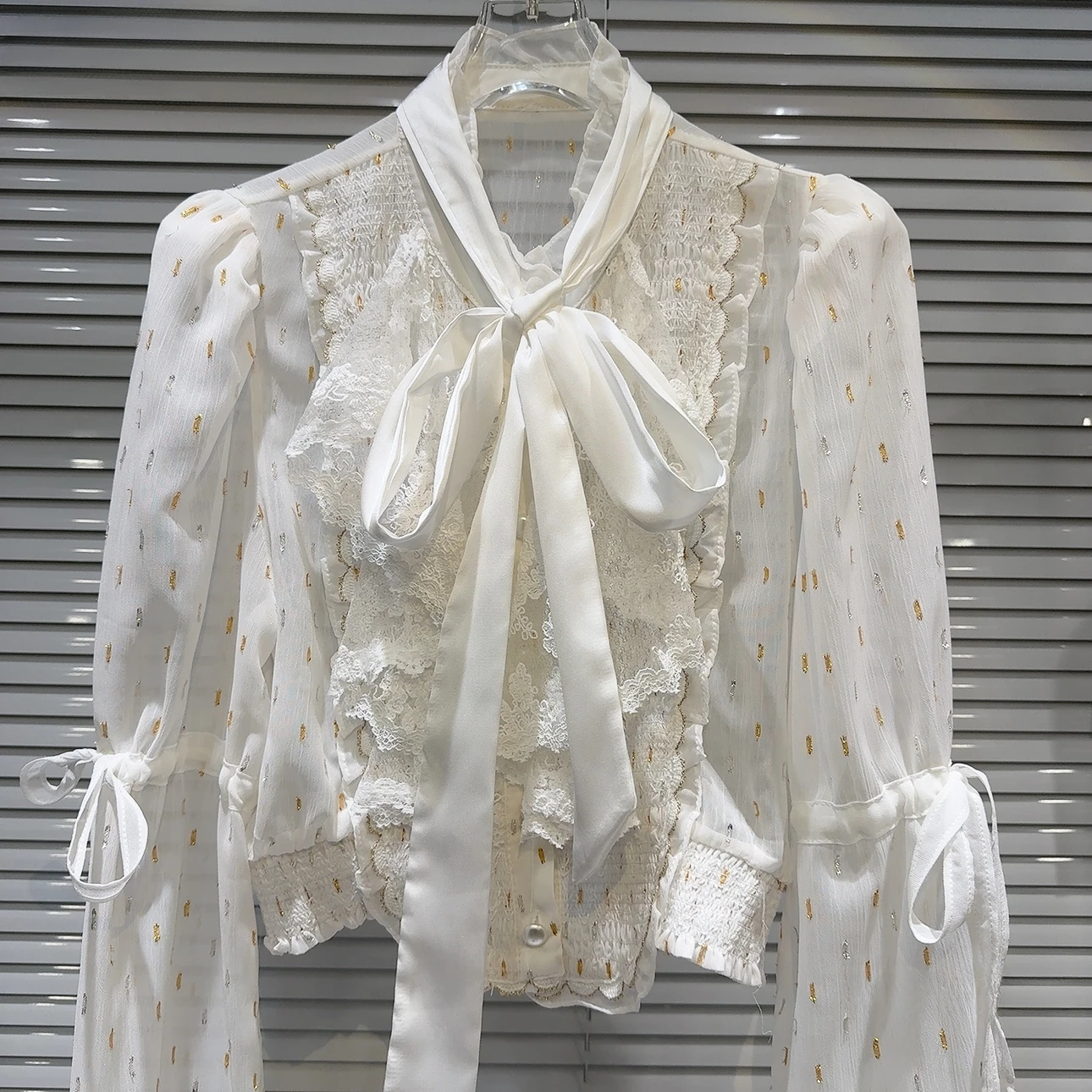 

2024 Spring Summer White Chiffon Blouse Woman New Classic Style Ribbon Tie Lace Dotted Shirt Long Sleeve Shirts Cropped Blusas