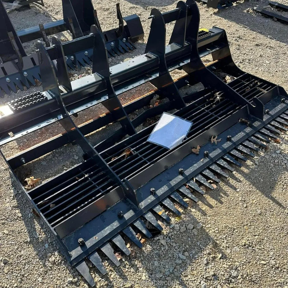 2025 Landwirtschaft Kompaktladeraufsatz Land Leveler für landwirtschaftliche Forstwirtschaftsgeräte Power Rake für Lader Traktor 101