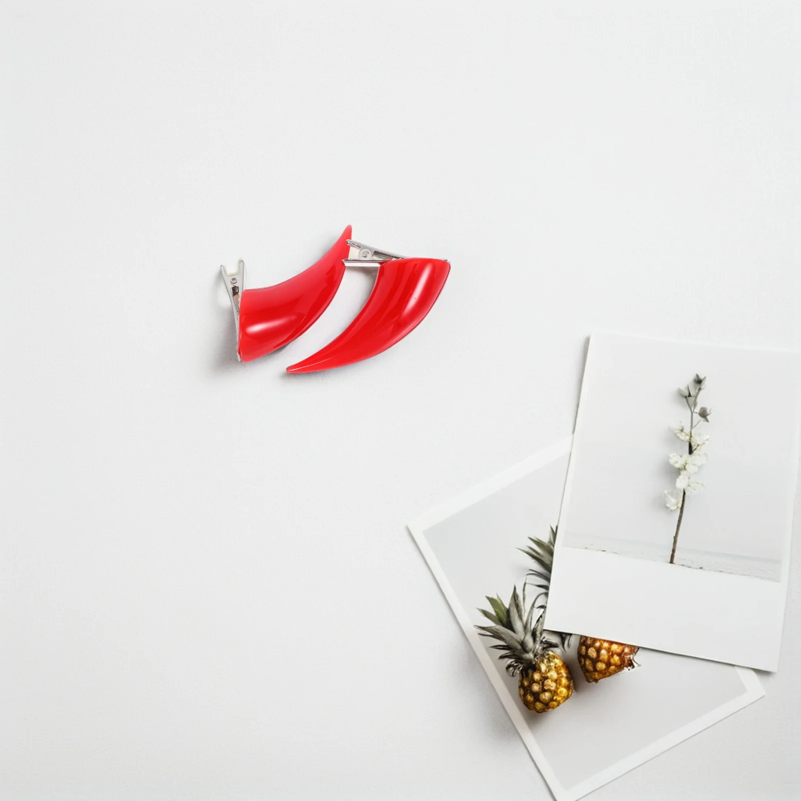 

Demon Horn Hairpin Clips for Women Artificial Horns Funny Halloween Barrettes Decors