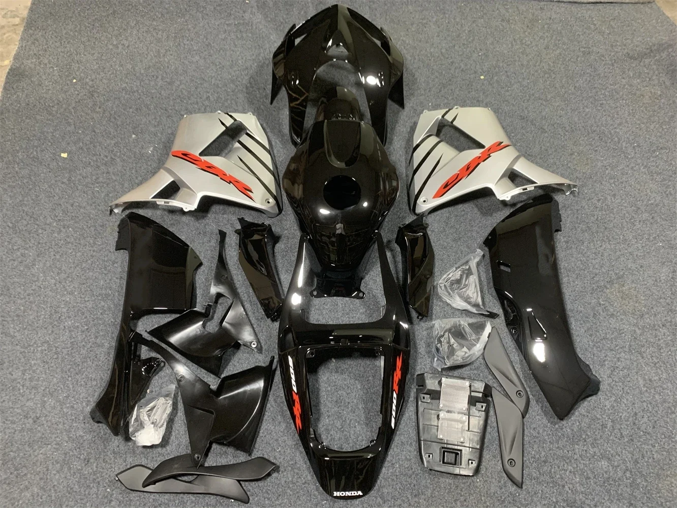 Motorcycle Fairing Kit Suitable for Honda CBR600RR 2005 2006 CBR600 F5 05-06 Fairing Black Silver