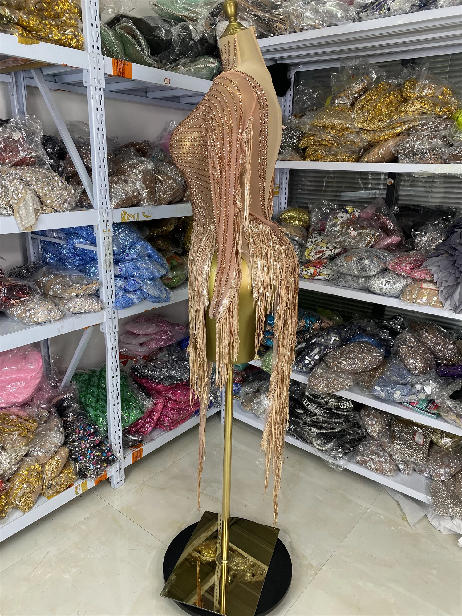 Hotwife boate festa de aniversário vestido glitter strass lantejoulas borla ver através bodycon mini vestido trajes dançarino