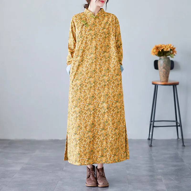 Floral Fleece Dress Women 2022 Winter Vintage Button Velvet Thickened Modified Cheongsam Large Size Long Sleeve Dress T864