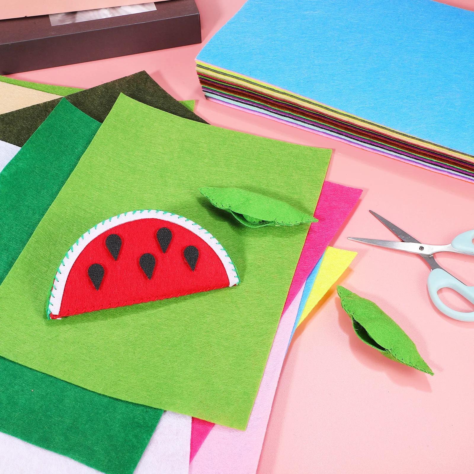 

60Pcs Colorful Felt Fabric Sheets Thin Soft Felt Pack for Sewing Crafts Patchwork Quilting Craft Supplies Assorted Colors
