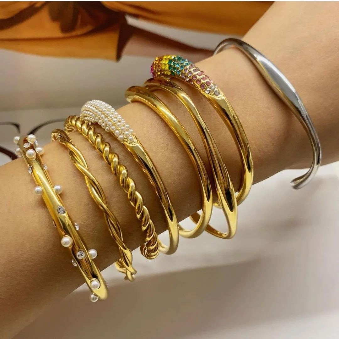 

Luxury Colorful Cubic Zirconia Pearl Stainless Steel Cuff Bracelet Waterproof Chic Jewelry Jewelry Accessory for Women