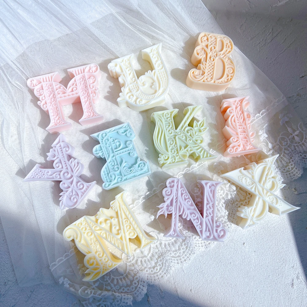 Home Decor 26 Letters Resin Mould Multilayer Monogram Letters Soy Wax Candle Molds Layered Floral Alphabet Silicone Mold