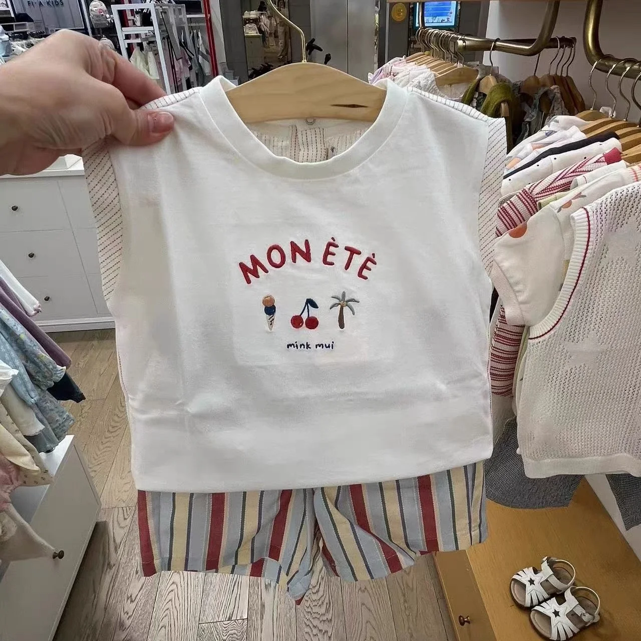 

Pure Cotton Sleeveless Vest Kids Clothing Summer 26 New Style Boys Girls Matching Patchwork Micro Sleeve T-Shirt Casual Wear