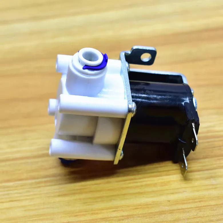 Suitable for Wellcome ice machine HZB-50/ 60/ 80 DC12V water inlet solenoid valve parts