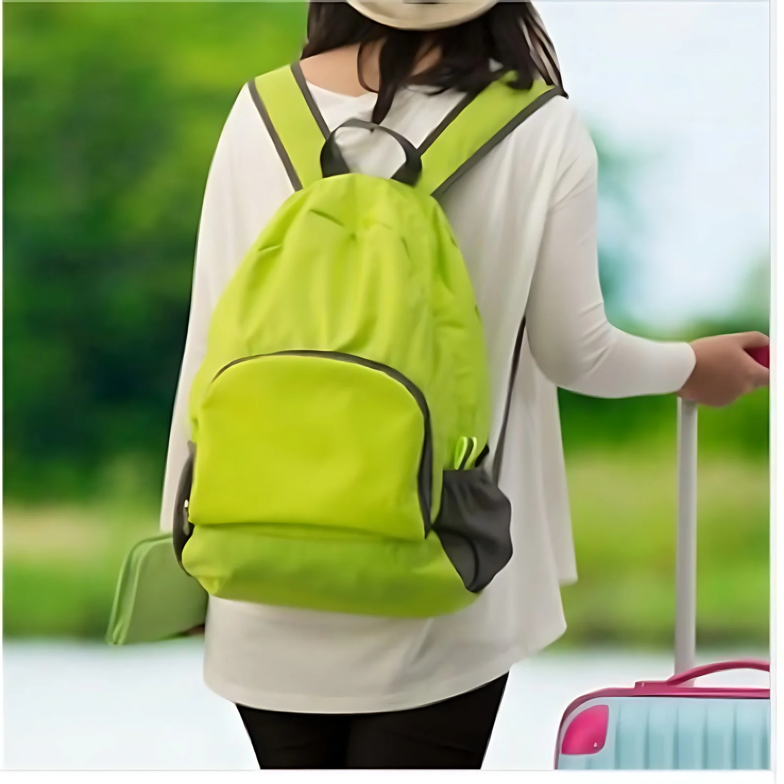 حقيبة ظهر جديدة قابلة للطي خفيفة الوزن من النايلون حقيبة ظهر كاجوال للسفر في الهواء الطلق للرجال والنساء حقيبة مدرسية للطلاب حقيبة ظهر بسيطة