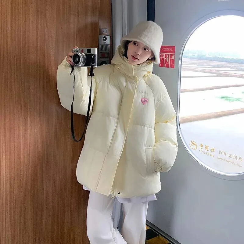 

Милая женская пуховая одежда, новинка 2024, зимняя хлопковая корейская одежда для сладкого хлеба, веер со снежными перьями