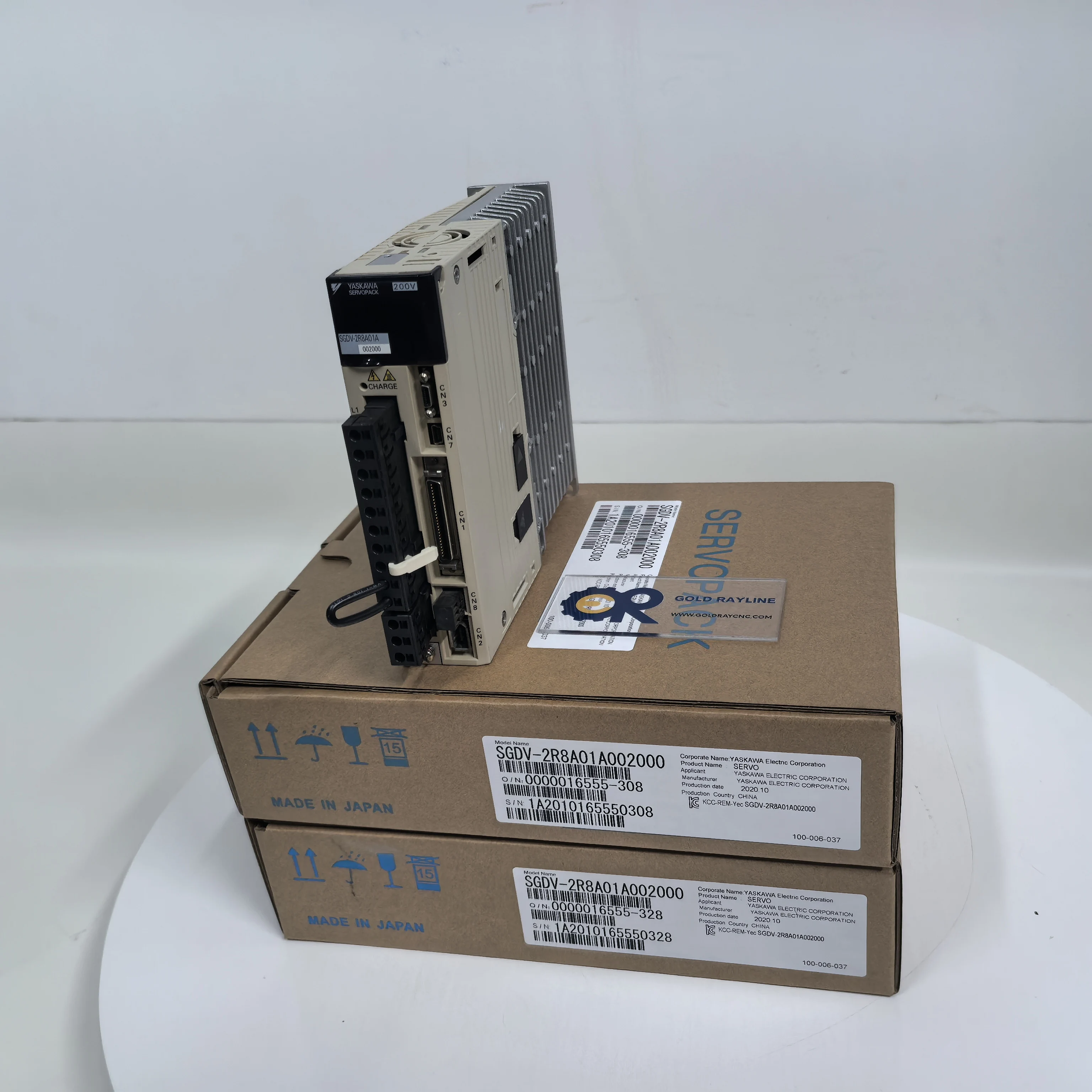 New In Box SGDV-2R8A01A002000 Yaskawa Servo Drive In Stock