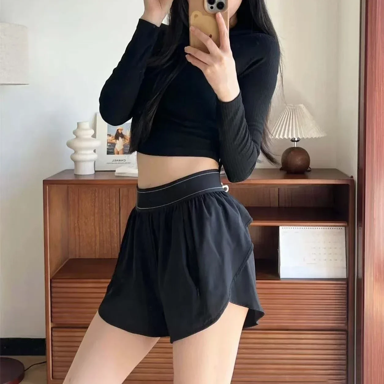 

al Yoga Women Sports Shorts With Liner 3" Side Zipper Pockeks Running Gym Exercise Workout Training Trend is Pure to The Shorts