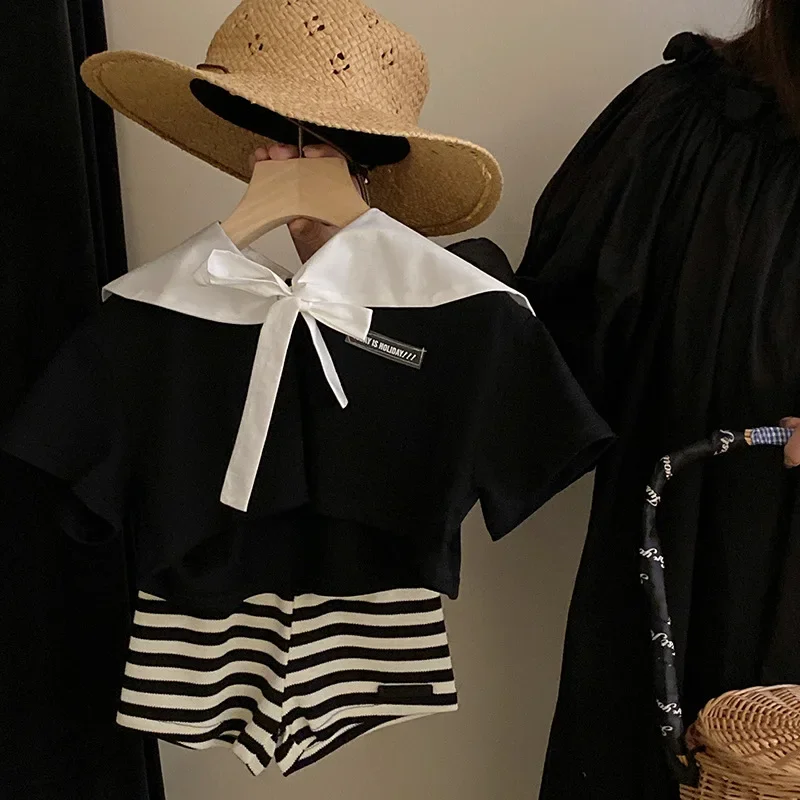 

2025 Summer New Girls Short-sleeved Shirt Casual Striped Shorts Suit Kids Clothes Set Girls Children Wear Suit Outfits