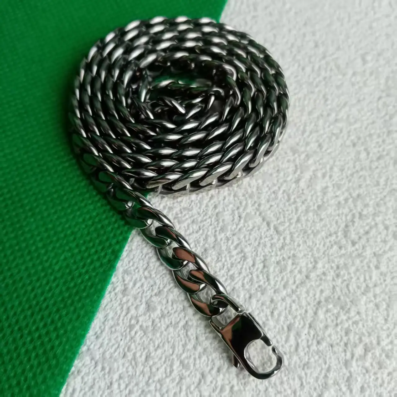 

Men's 7.2mm Pure Titanium NK Necklace Anti-Allergy Fade-Resistant Fashion Minimalist Pendant Daily Wear Jewelry