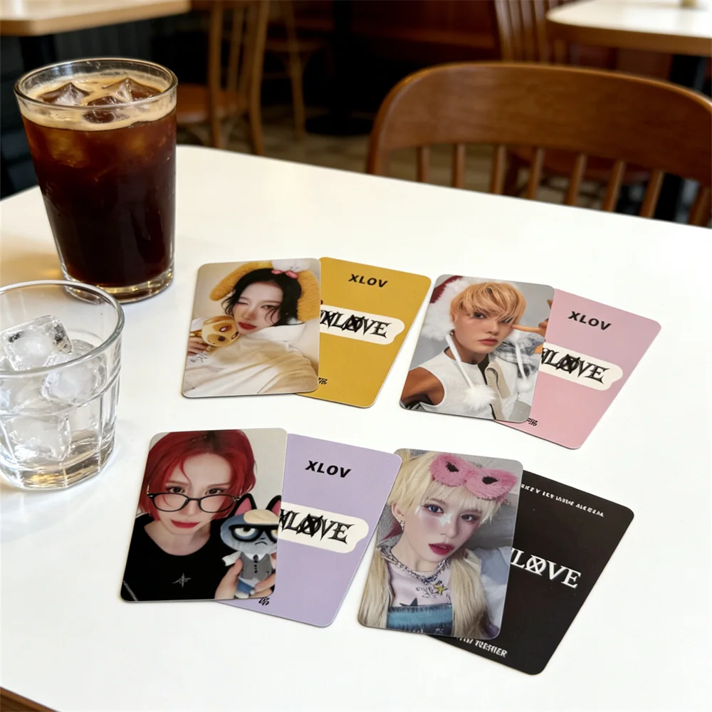 4pcs/set XLOV Album UXLXVE Photocard Member Personal Bright Film Card Wumuti Rui Hyun Haru Fans Cosplay Collection