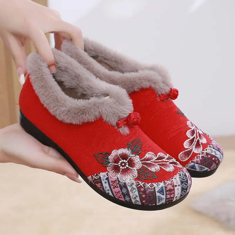 Black Emboridery Floral Fur Loafers Women Cozy Outdoor Trekking Shoes Ladies Mom Granny Warm Soft Moccasins Feamle Plush Sneaker