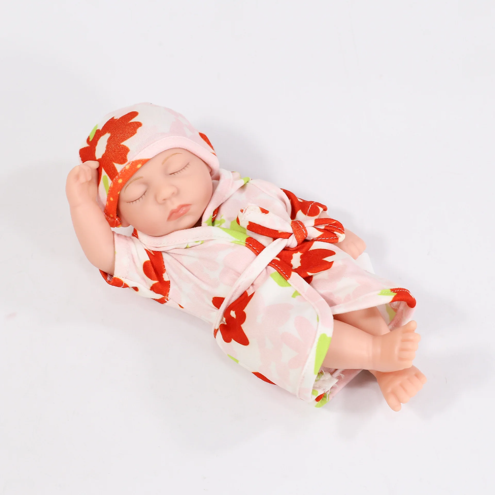 

19cm Silicone Doll Lifelike Mini Girl Reborn Toy Vinyl Doll Sleep Soothing Doll Bath Toys Children's Birthday Gifts