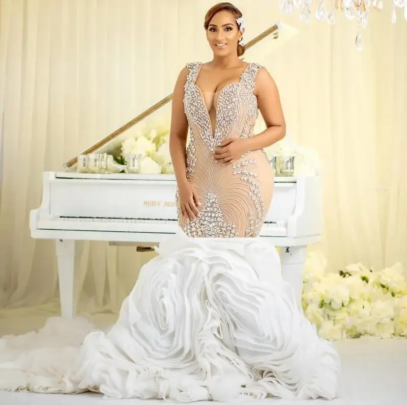 

Customized Plus Size Women African Beading Wedding Dresses Crystals Vestidos De Novia Middle East Mermaid Bridal Dress Ruched T