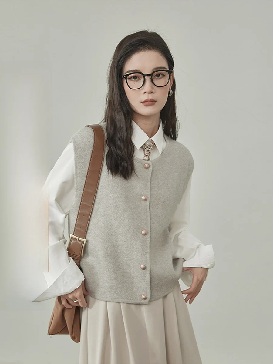 

Вязаный жилет-топ 2026 Ele Agel для многослойной одежды, с круглым вырезом, на одной пуговице, для повседневной носки, в разных цветах