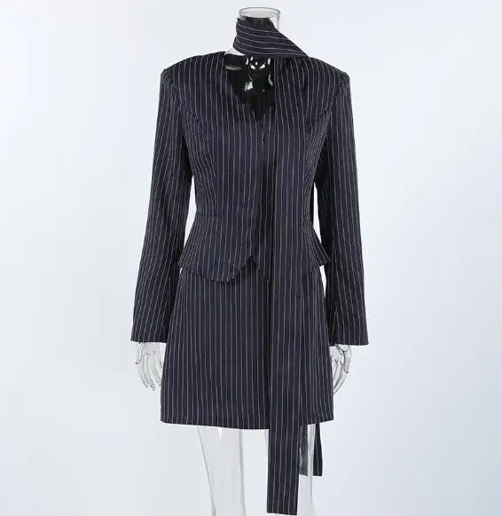 

New Lady 2-Piece Set Fashion Commuting V-Neck Slim Button Striped Printed Shirt and High Waisted A-Line Short Skirt Set