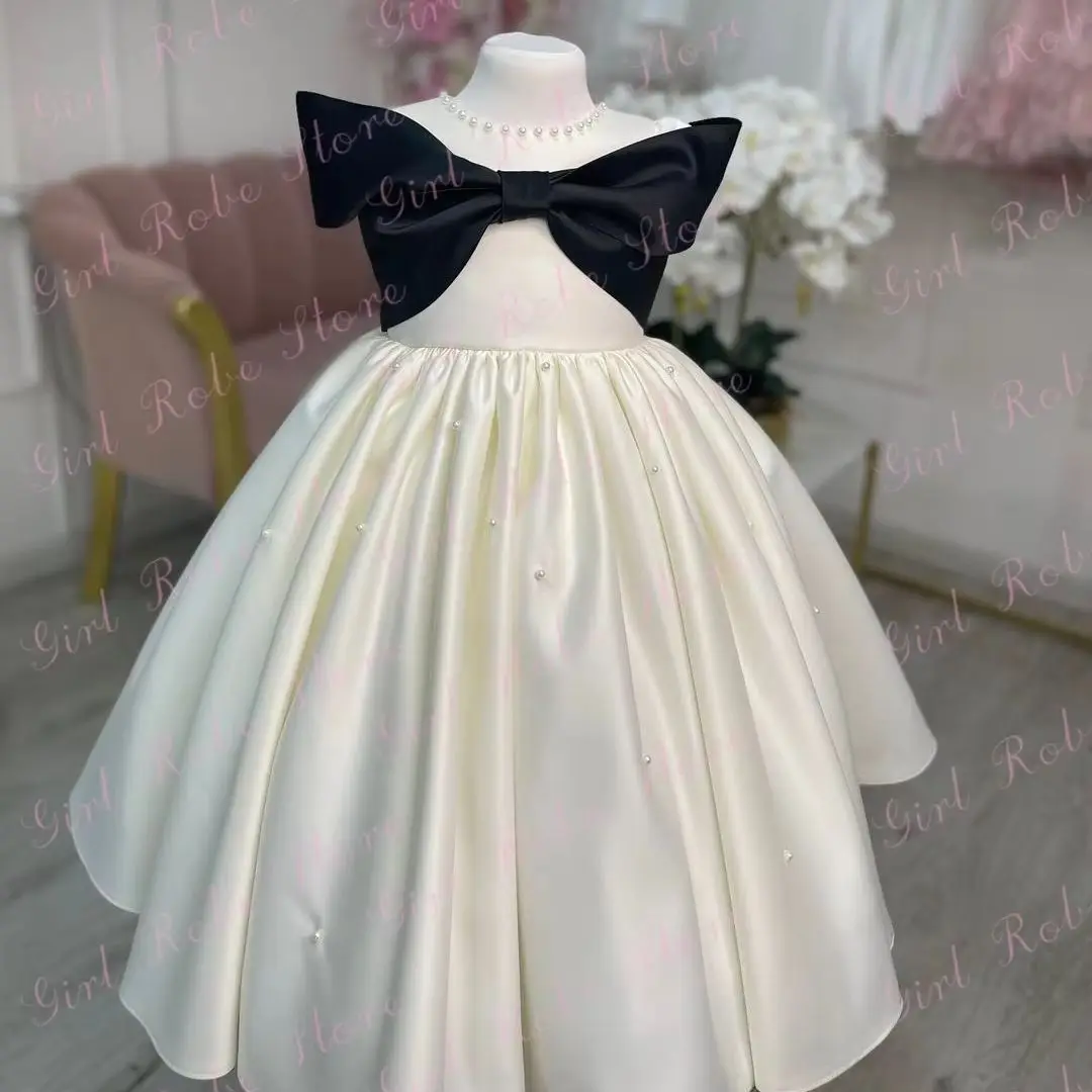 Elegant Satin Flower Girl Dress For Wedding Black Bow Quality Pearls Princess Spacial Occasion Birthday First Communion Gown