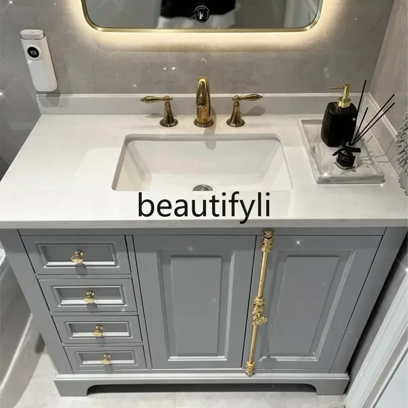 

Горячая распродажа: Американский элитный комплект мебели для ванной комнаты из массива дерева с умной тумбой и раковиной для умывания.