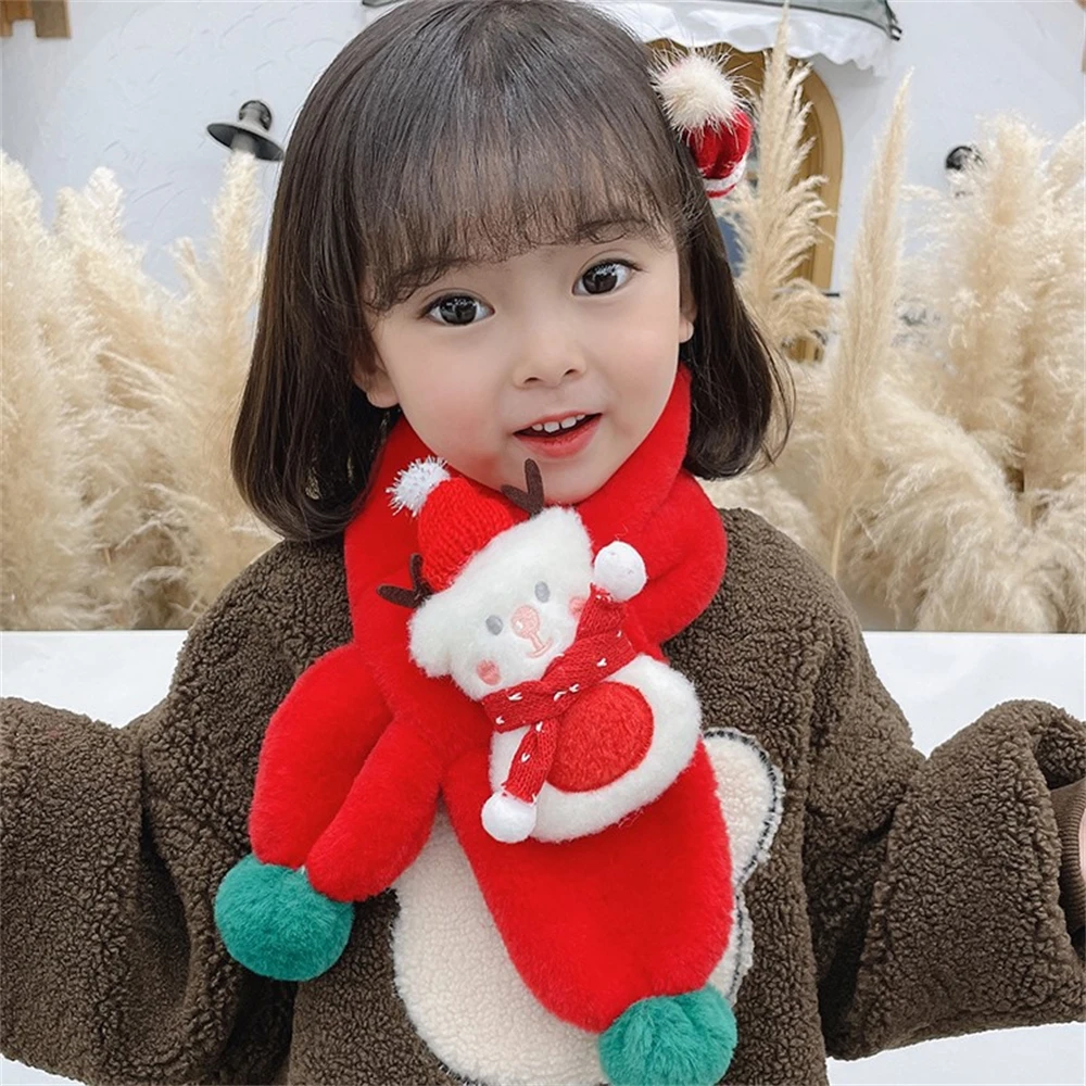 

Christmas winter cute warm cartoon bib green holiday cartoon elderly snowman fur neck collar WM170