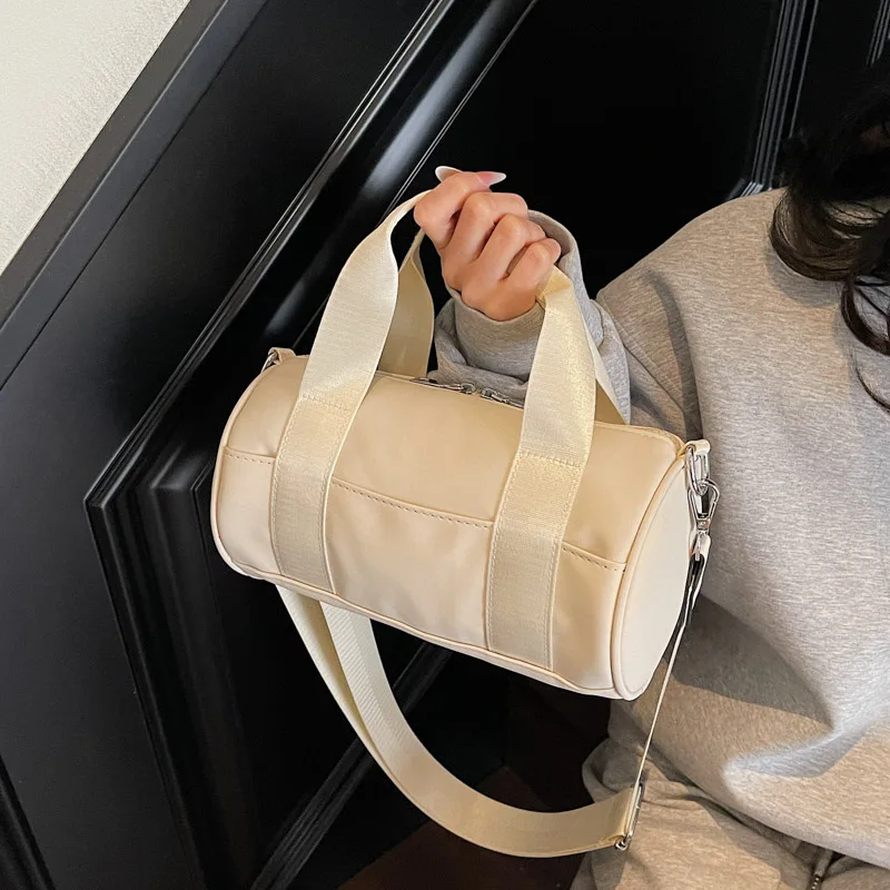 Casual Nylon Crossbody Bag Lightweight Shoulder Pillow Bag Fashionable 2026 New Style Single Strap Handbag for Youth