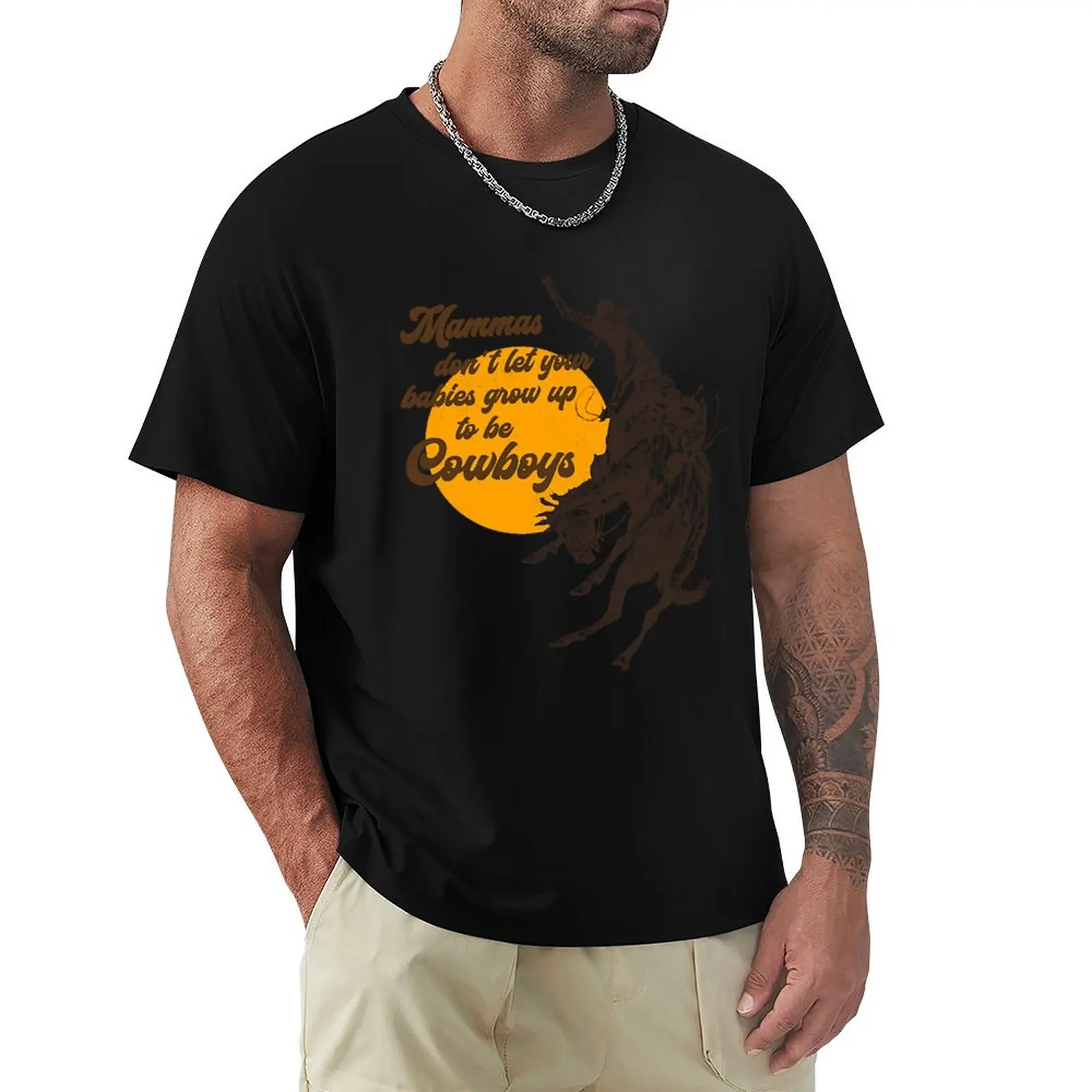Camiseta Mammas Don't Let Your Babies Grow Up To Be Cowboys, camiseta ligera con estampado