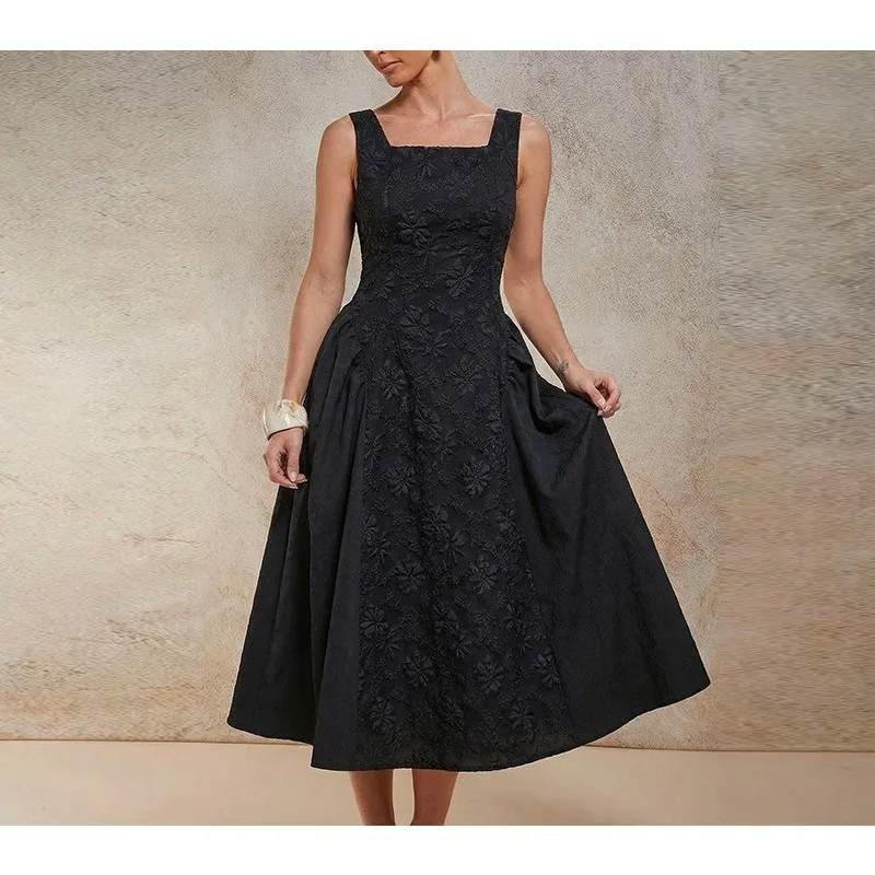 

French Elegant Wind Dress 2026 Design Sense Embossed Vest Skirt Medium and Long Dress Women