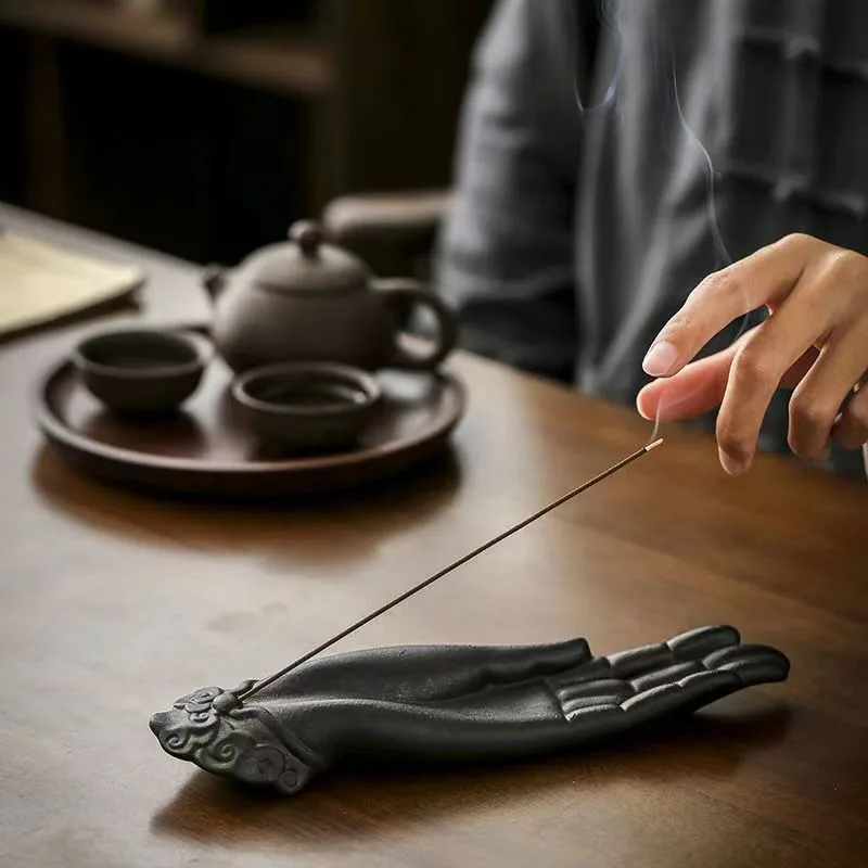 Creative Purple Clay Zen Buddha Hand Incense Burner Ornament Resin Home Incense Insertion Tea Pet Sandalwood Tea Room Decor