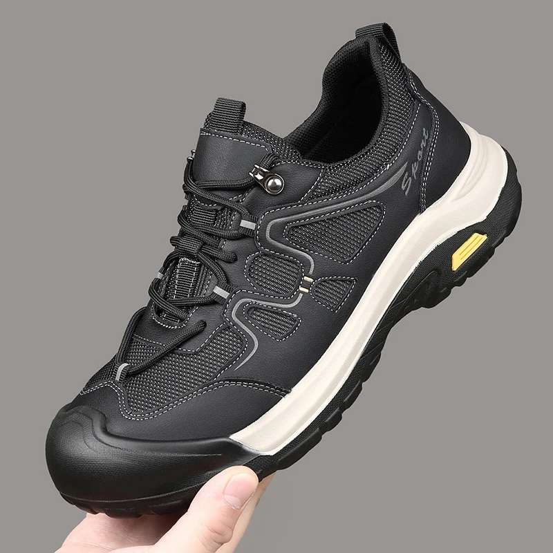 Zapatos de cuero negros recién llegados de otoño para hombre, zapatillas elegantes transpirables de suela gruesa, informales y deportivas, versátiles y ligeras
