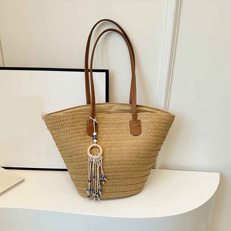 

Straw Bag Women's Large Capacity New Vacation Beach Straw Bag Woven Commuter Bucket Bag Basket Tote Bag