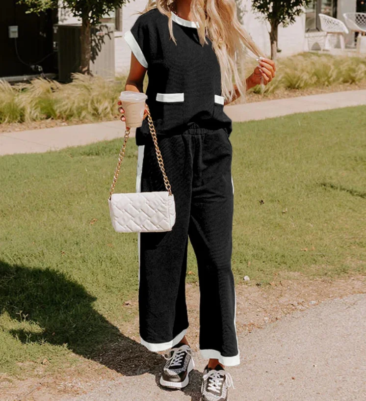 

Two Piece Women's Fashion 2025 Summer Color Blocking Loose and Fashionable Two-Piece Round Neck Straight Leg Cropped Pants Set