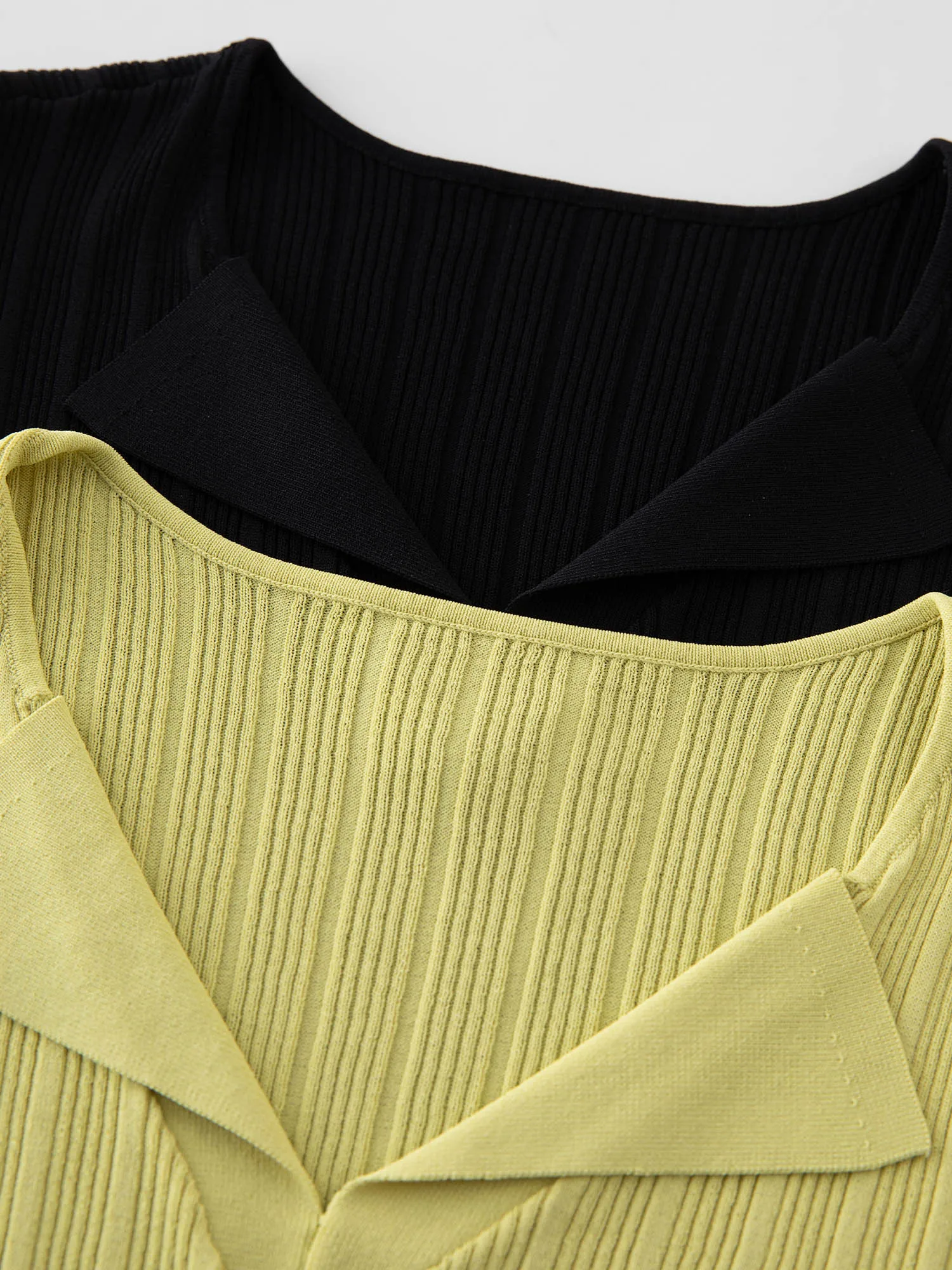 DUSHU, Top de punto de manga corta acanalado con cuello en V para mujer de talla grande para verano 2025, recién llegado, estilo Simple para talla grande 25DS82184