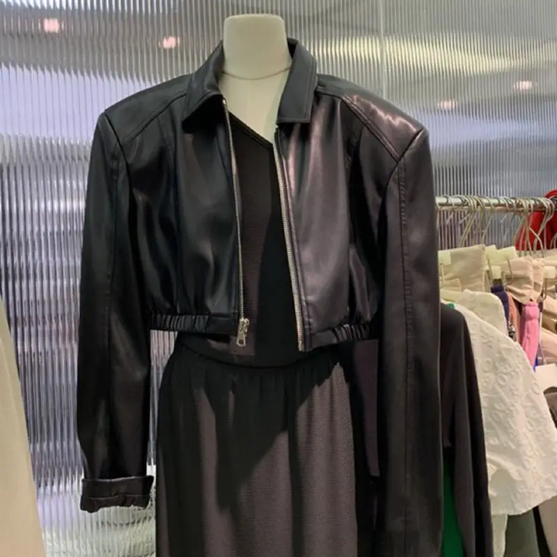 Blouson court en similicuir PU femme noir, vêtement Y2K court à manches longues et fermeture éclair