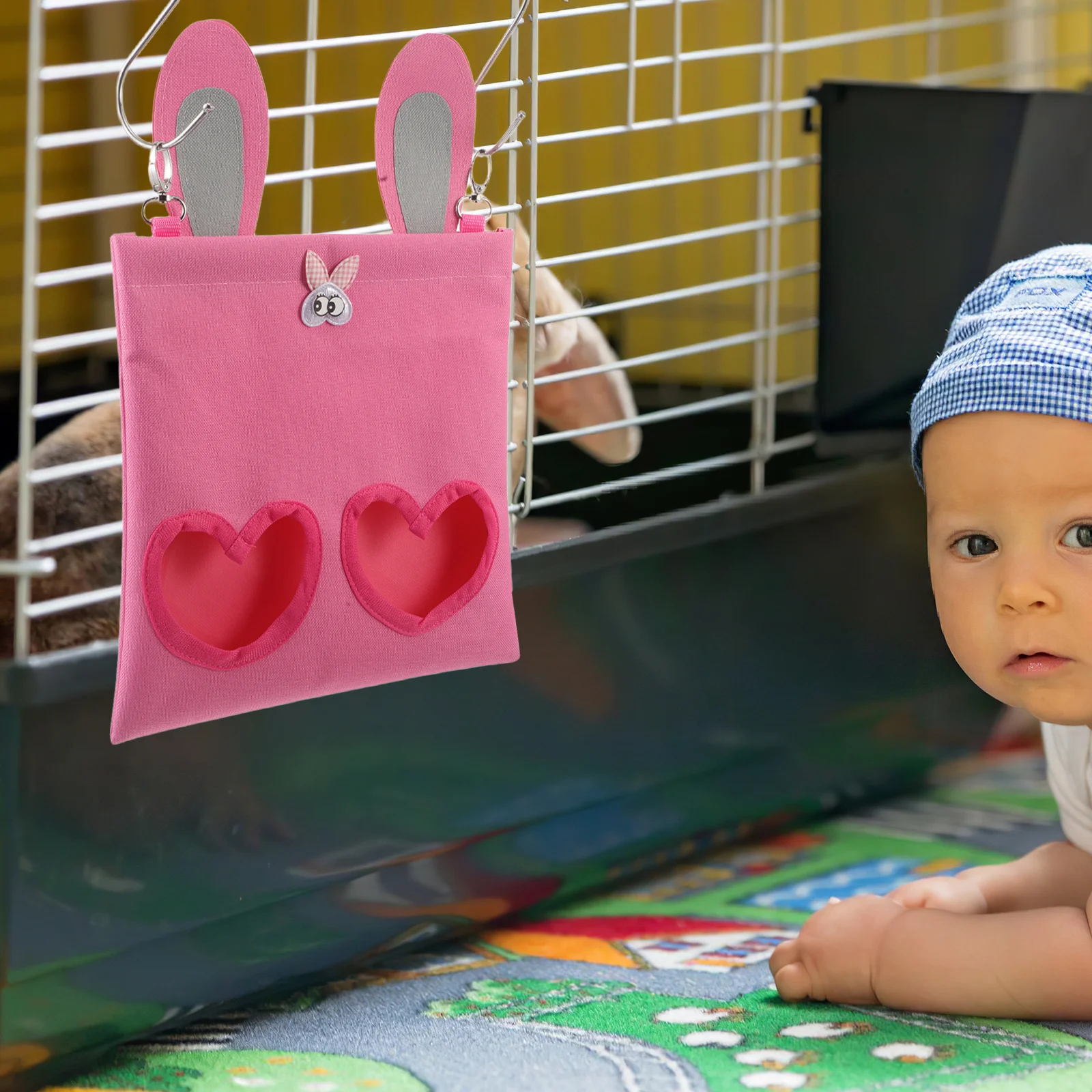 

Bunny Hay Feeder Bag Cute Hanging Small Animal Hay Storage Dispenser Holder for Rabbits Chinchillas Guinea Pigs Hamsters