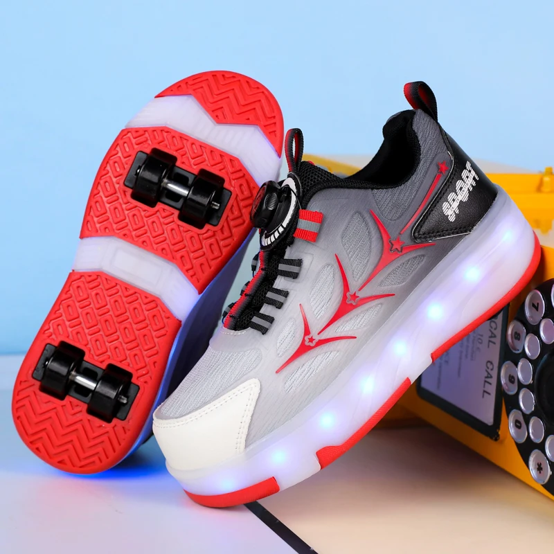 

New breathable mesh children's small four-wheel walking shoes, suitable for both men and women, with LED lights