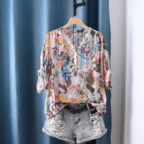 2025 Ropa de marca japonesa, camisas y blusas florales con cuello en v de diseño étnico para mujer, tops vintage de verano