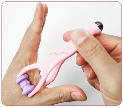 Multifunctional finger massager hand joint roller type to relieve hand elasticity thin hand beauty mouse hand massage clip