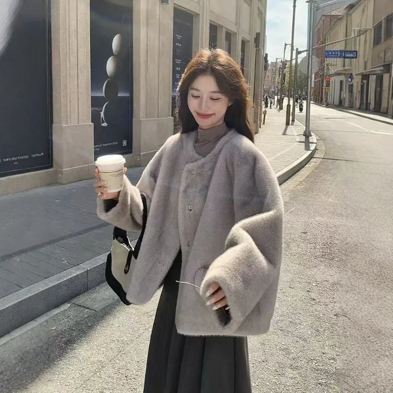 Mode Haining Pelz Kunstpelz Einteiliger Mantel für Frauen Neuer Stil Jacke Goldener Nerz Fleece Faux Nerz Umweltfreundlicher Wintermantel