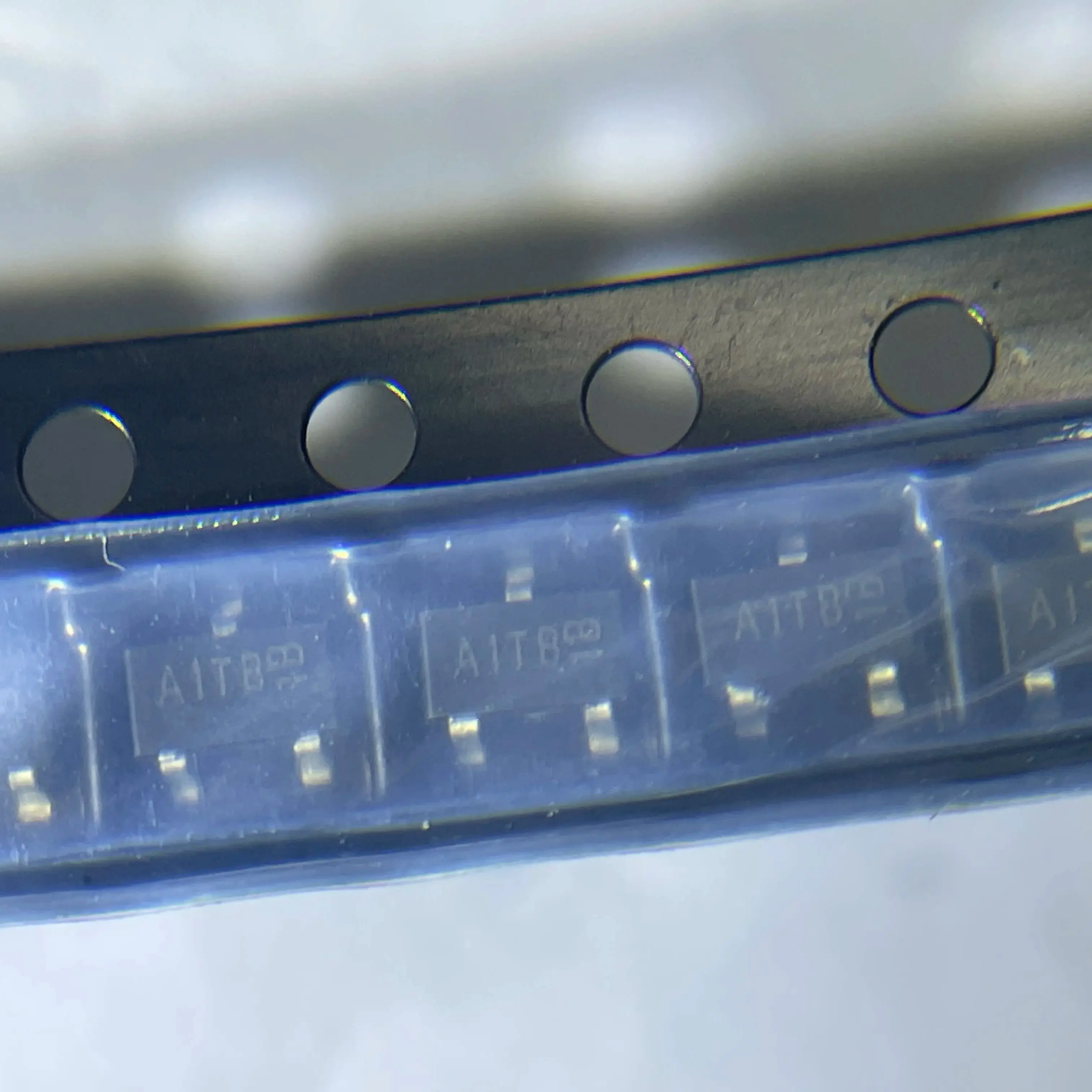 100Pcs A1Xx AO3401 …