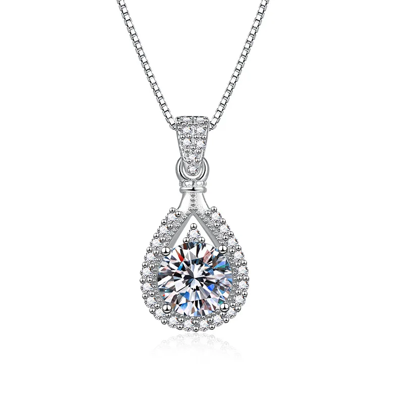 

S925 sterling silver jewelry moissanite fashionable women's necklace light luxury versatile pendant collarbone chain