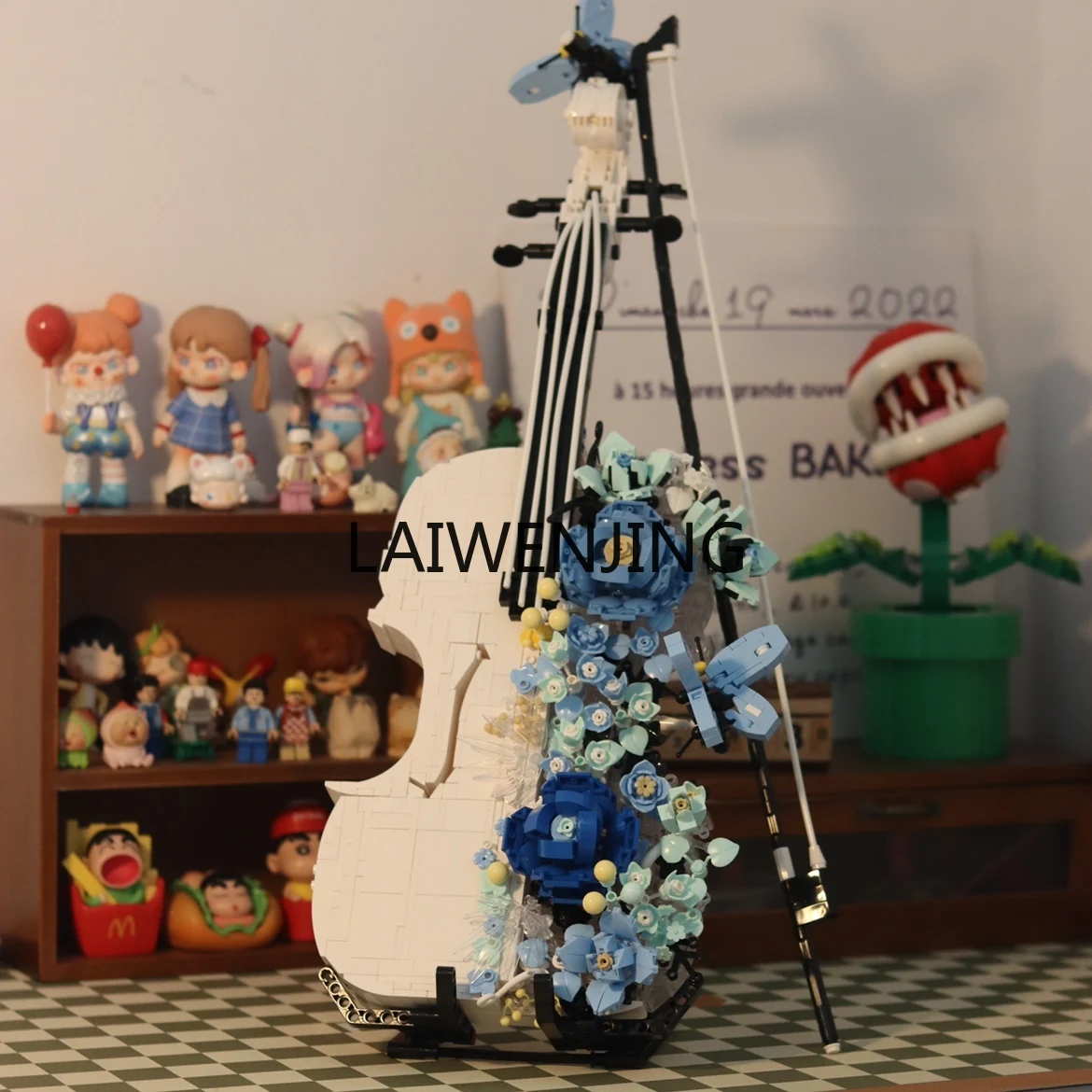 LYN blue flower sea violin Qixi Festival birthday gift assembled building block model ornament